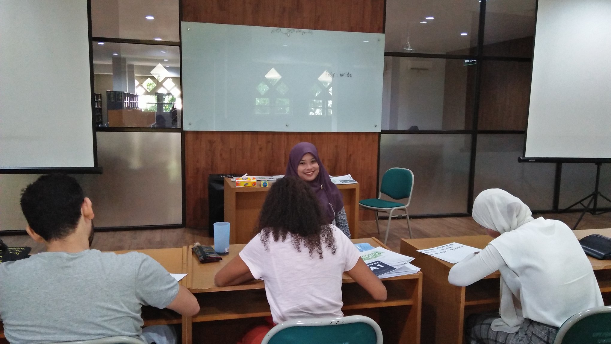 Kegiatan Darmasiswa 7