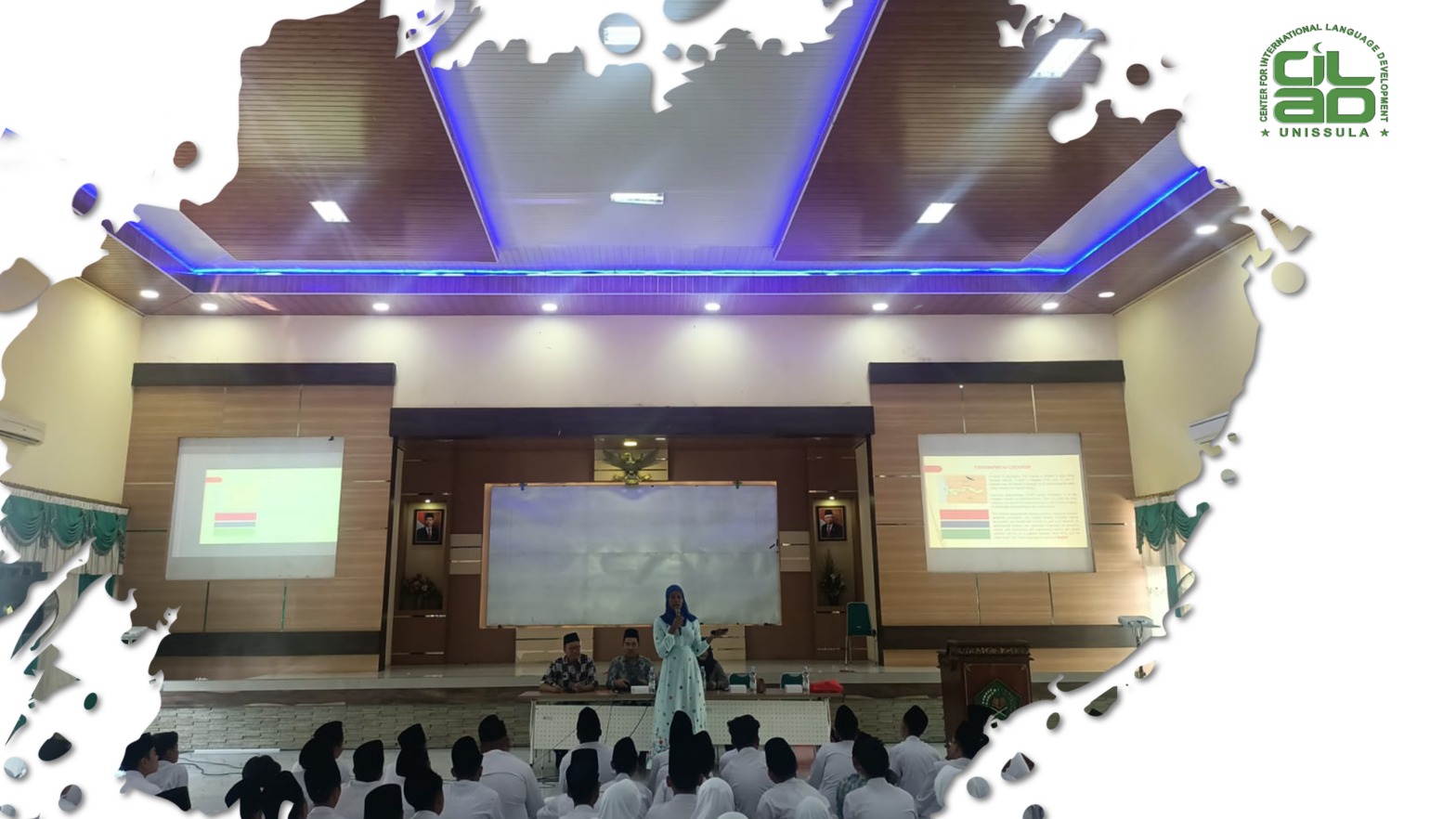 CILAD UNISSULA Gelar Talk Show Pemahaman Lintas Budaya bagi Siswa-Siswi Baru MAN 2 Kudus