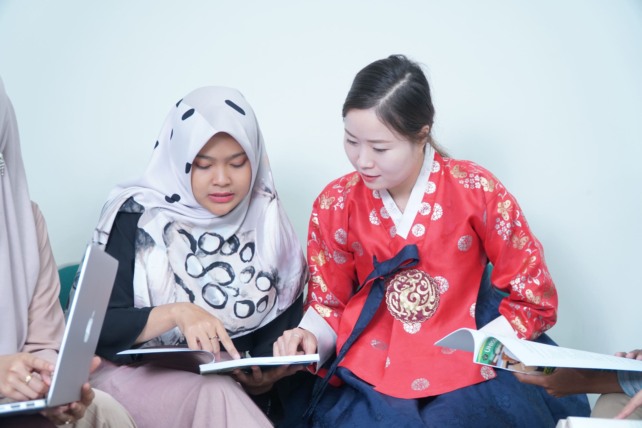Kelas Bahasa Korea 2